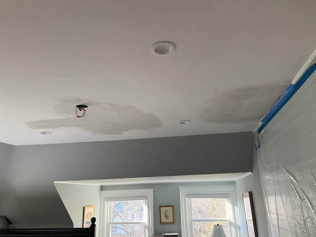 interior-home-repair fix holes in dry wall